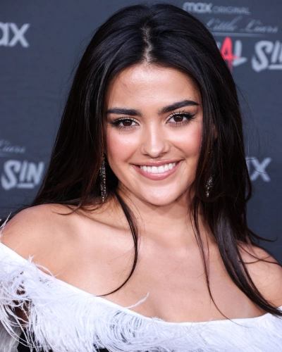 Майя Рефикко