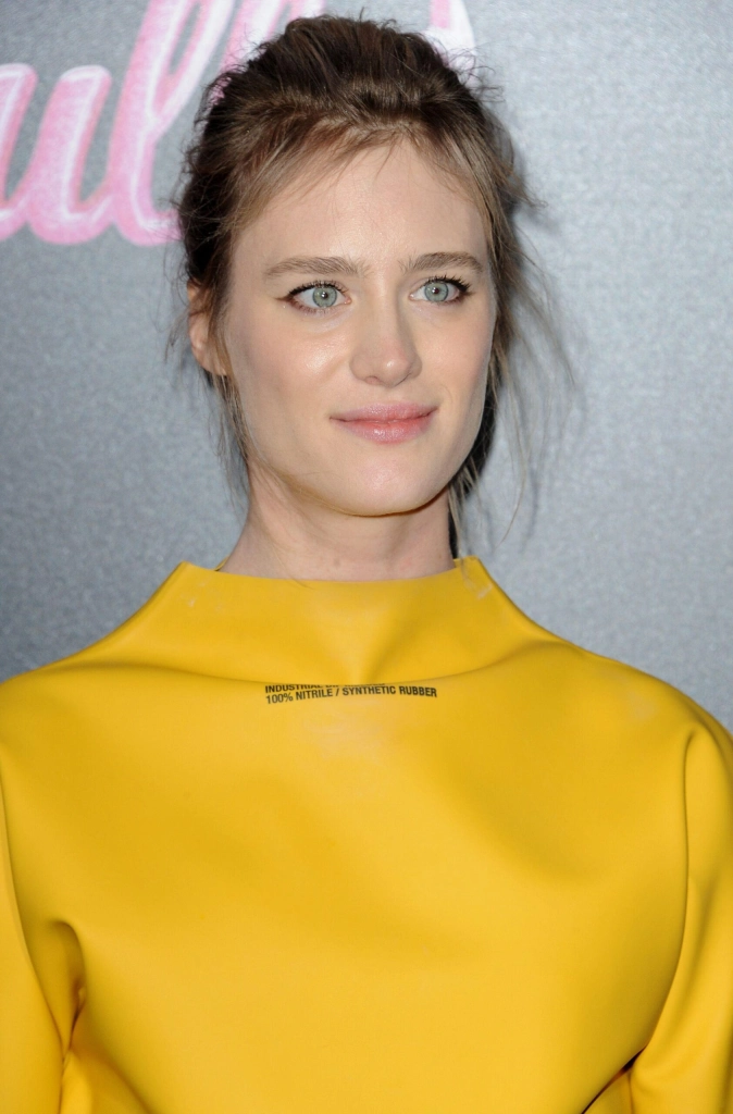 Маккензи Дэвис