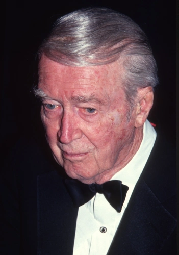 Джеймс Стюарт