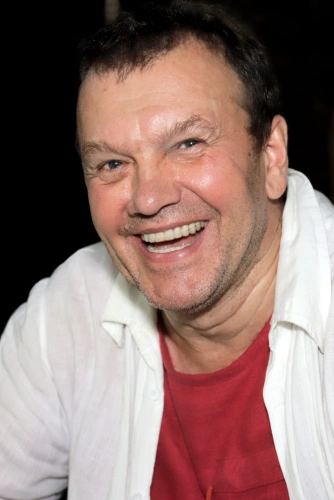 Александр Наумов