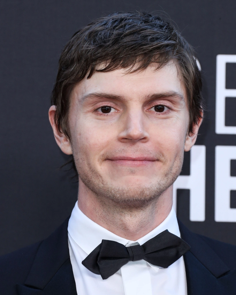 Эван Питерс