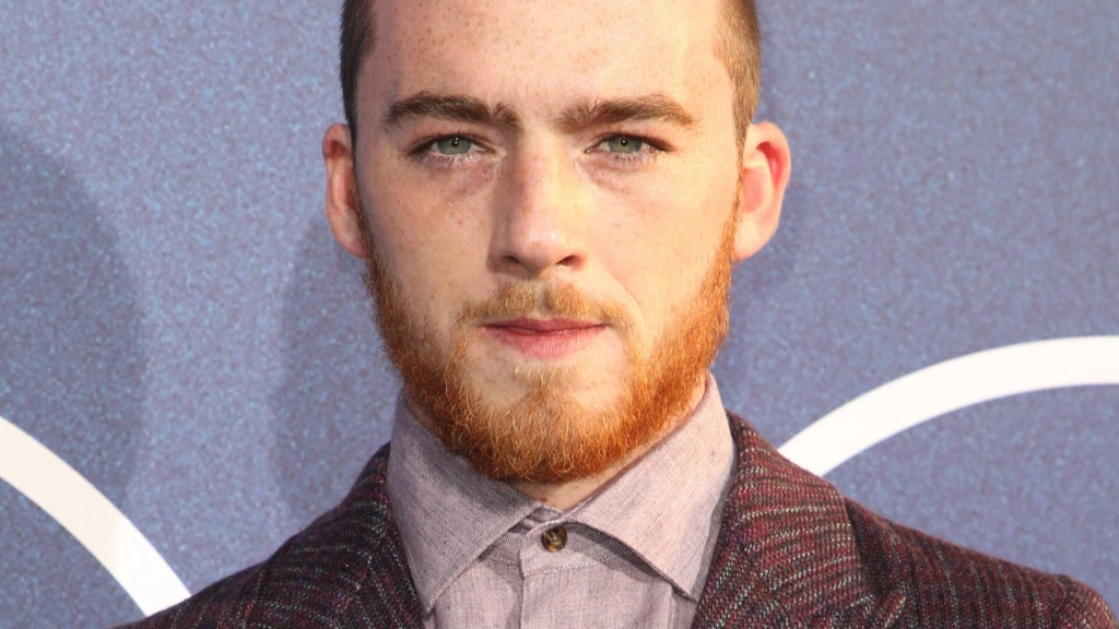 Памяти Ангуса Клауда: 25 фактов о звезде сериала «Эйфория»