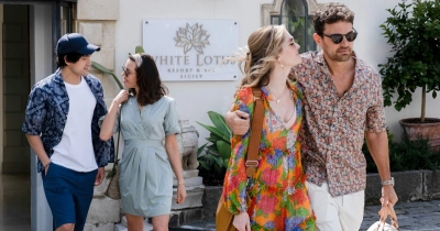 Отпуск от кутюр: Разбор костюмов в сериале «Белый лотос»