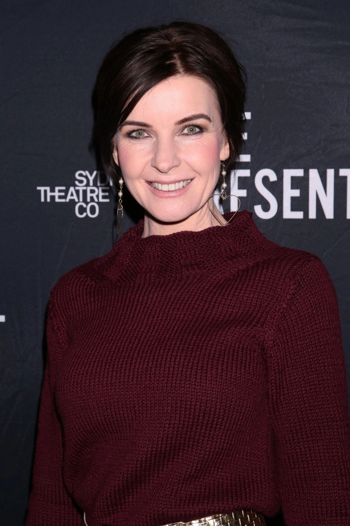 Жаклин Маккензи