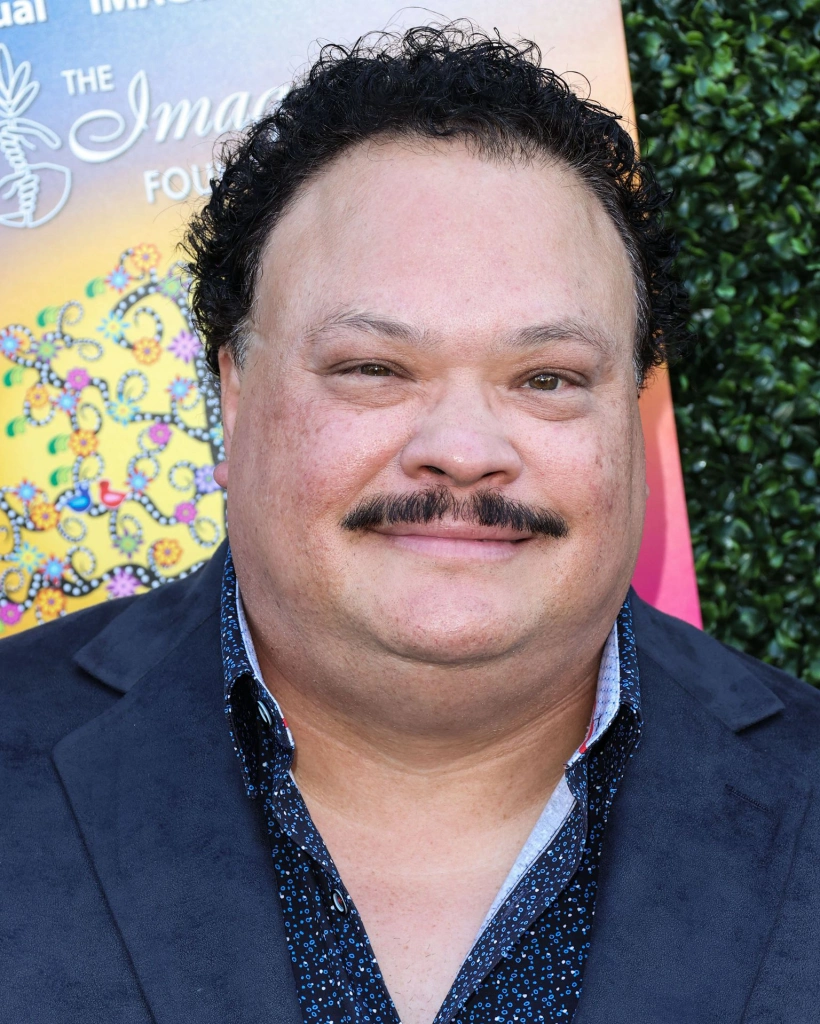 Адриан Мартинес