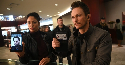 Подкаст «Еще одну и спать»: Разбор сериала «Обломки»