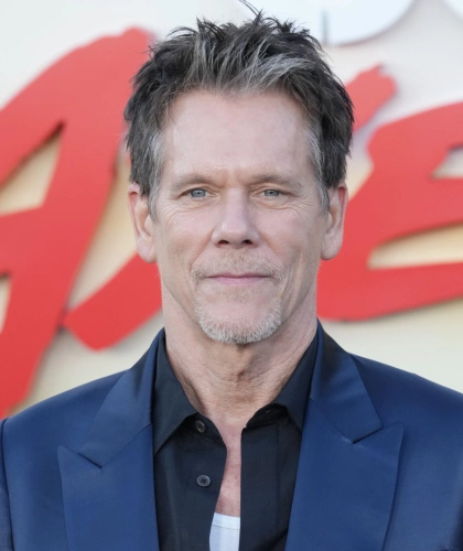 Кевин Бейкон