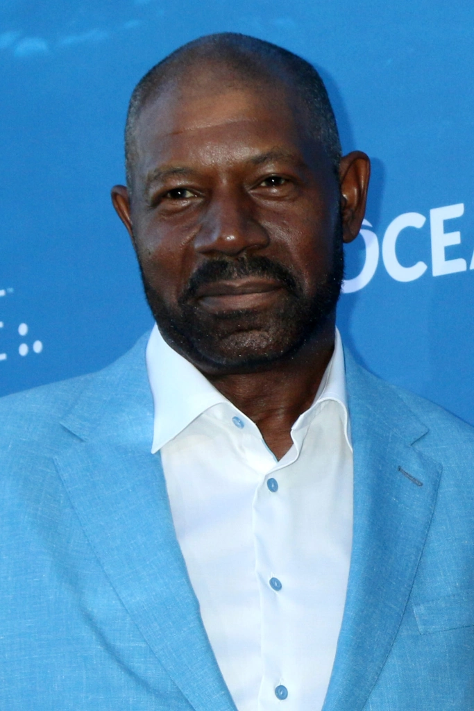 Деннис Хейсберт