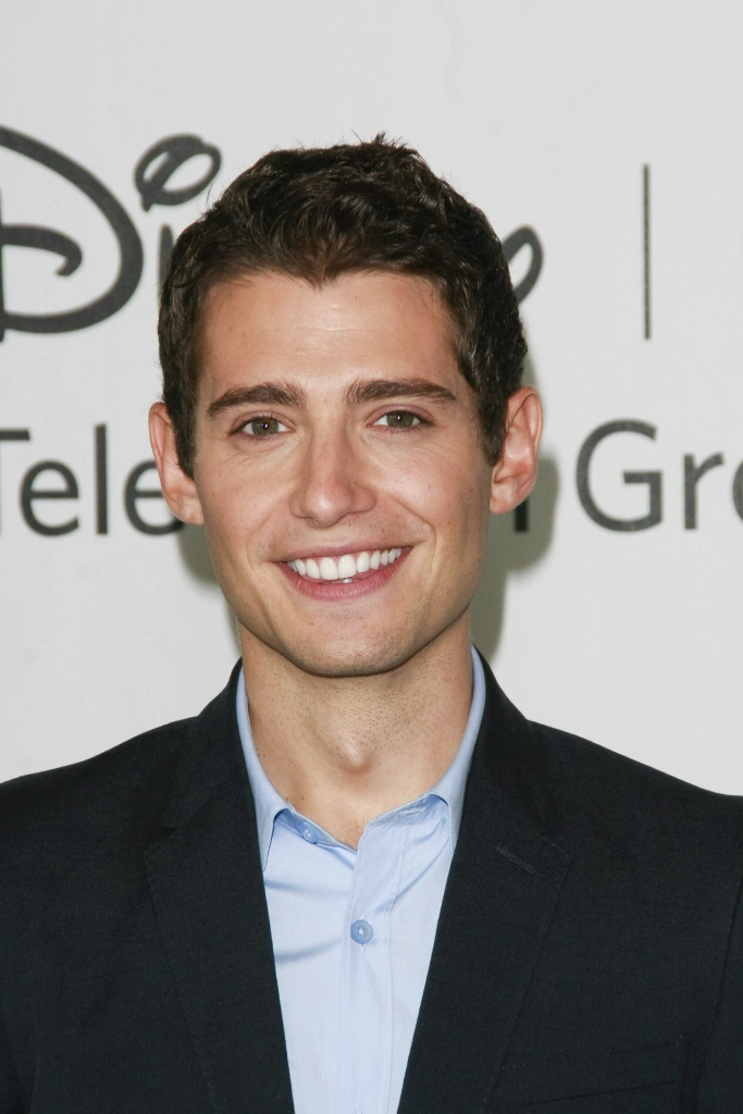 Джулиан Моррис