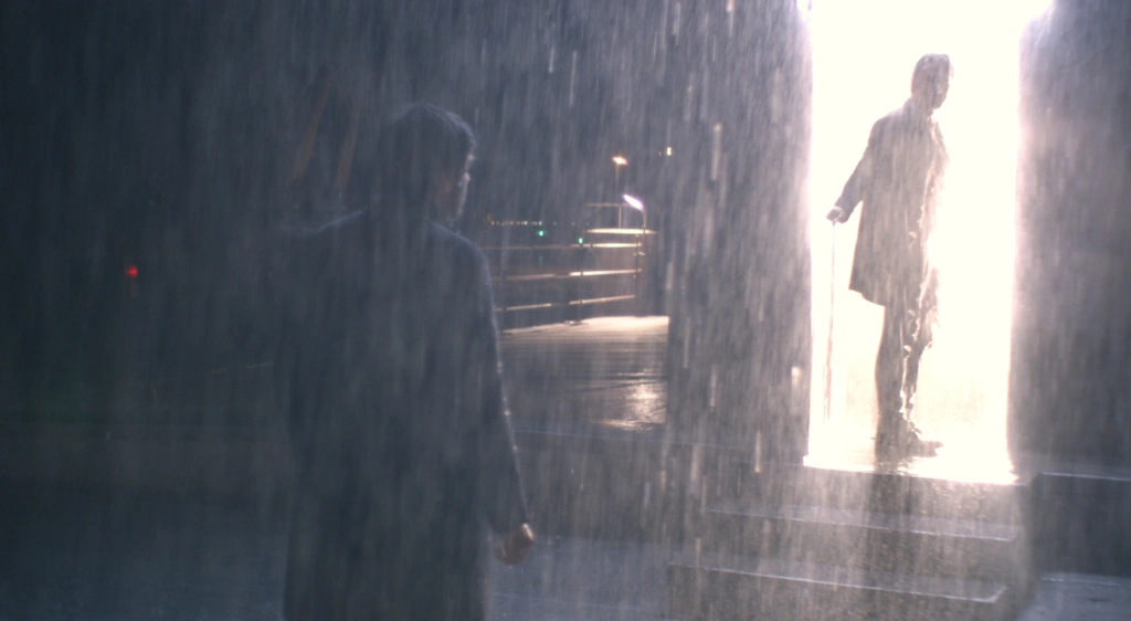 Сериал «Красная дверь»: призрак-следователь гоняется за своим убийцей и помогает бывшей