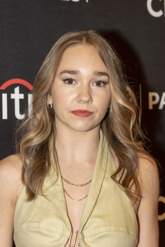 Холли Тейлор