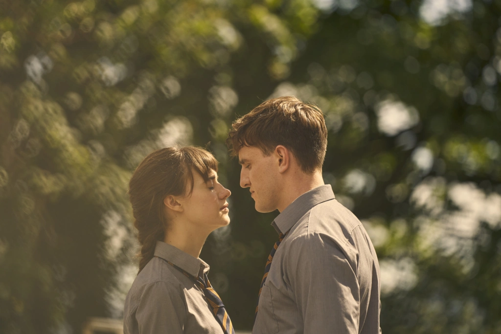 Пол Мескал: «Благодаря “Нормальным людям” я понял, какими сложными могут быть отношения»