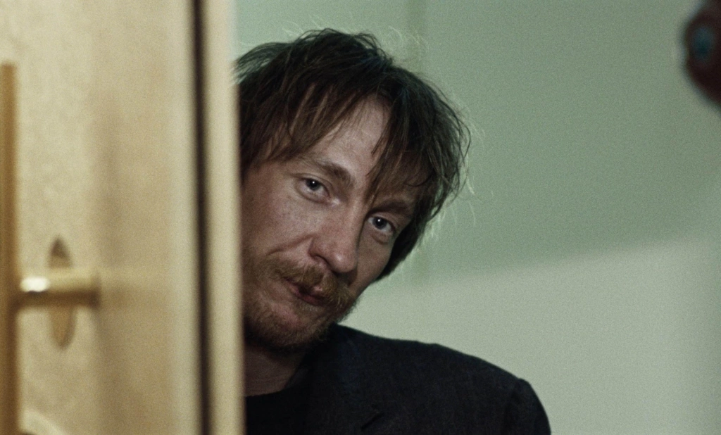 Люпин, Шерлок и Арес — 63 года Дэвиду Тьюлису