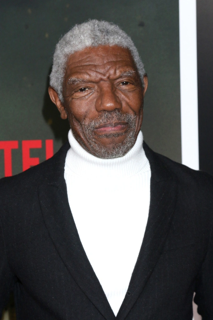 Вонди Кёртис-Холл