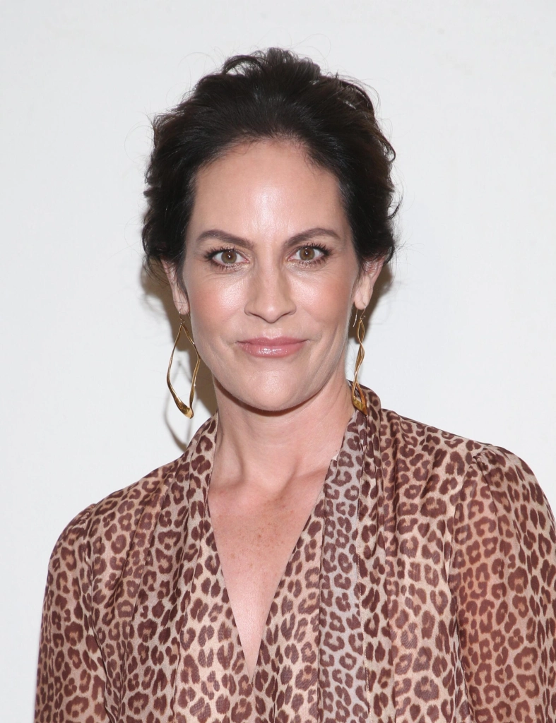 Аннабет Гиш