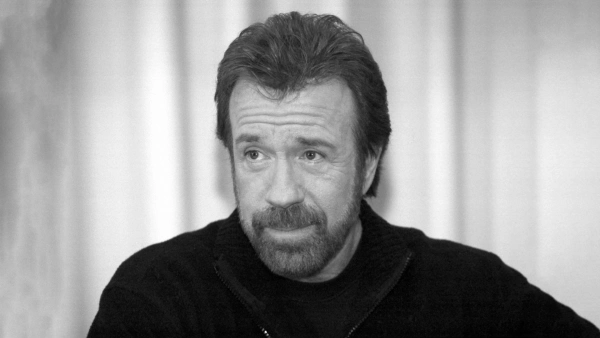Прощай, Уокер! Умер Чак Норрис