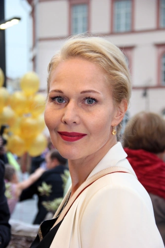 Алёна Ивченко