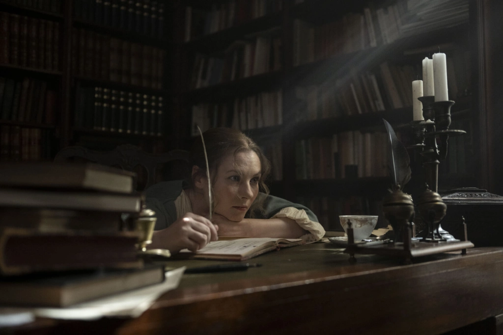 От юной бунтарки до великой писательницы: внутри сериала «Джейн Остин: Восхождение гения»