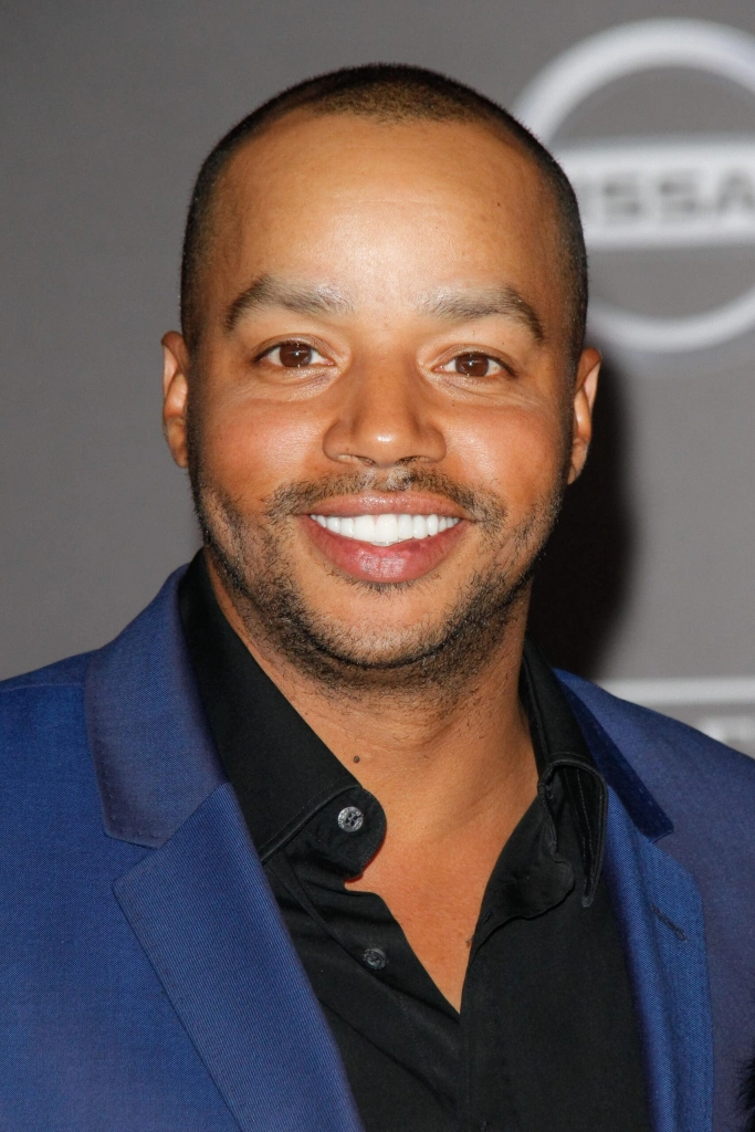 Дональд Фэйсон