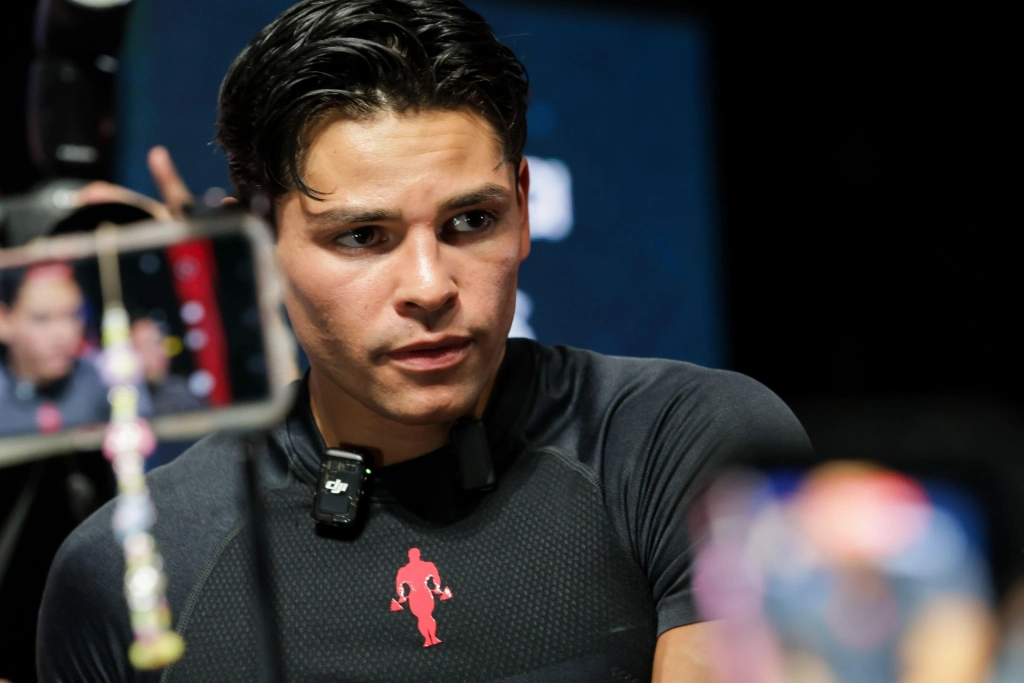 Бешеная популярность, психологические проблемы, огромные гонорары и громкие скандалы: кто такой Райан Гарсия?