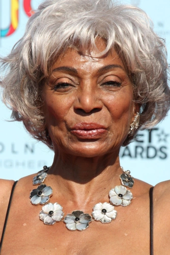 Нишелль Николс