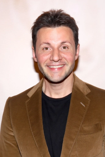 Вячеслав Манучаров