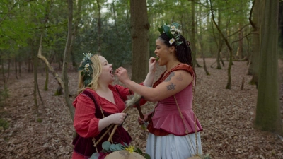 «На подъеме»: британский сериал о женской дружбе, разбивающей стереотипы