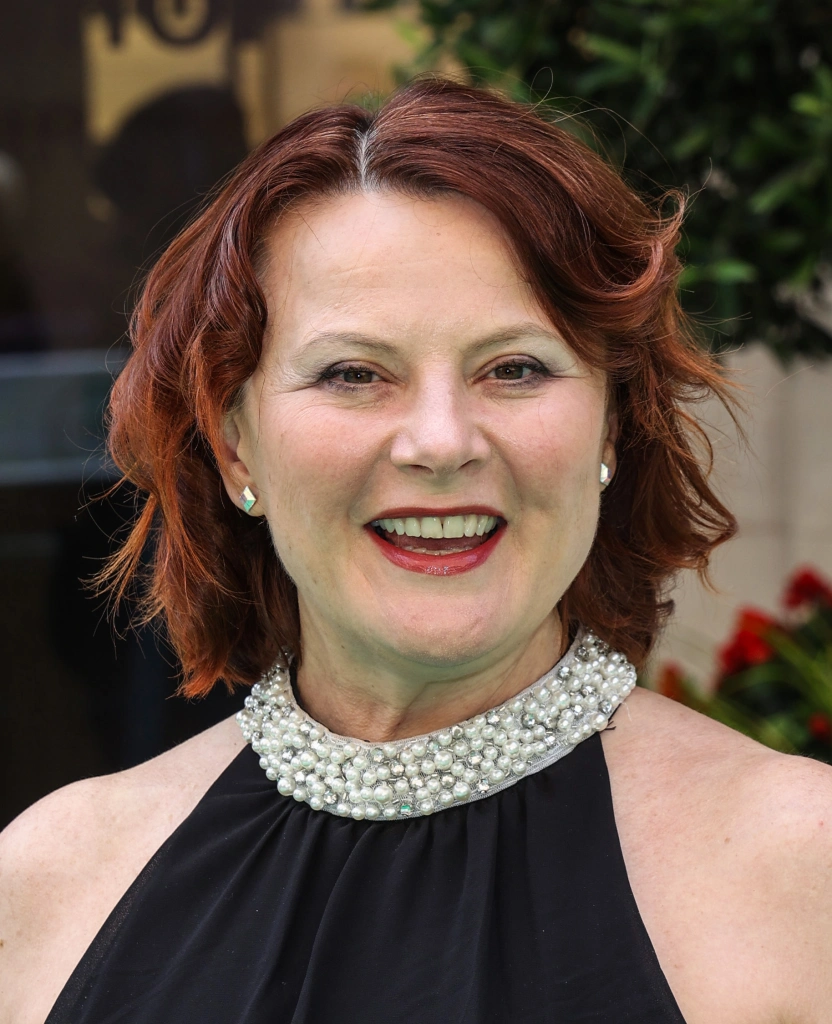 Моника Долан