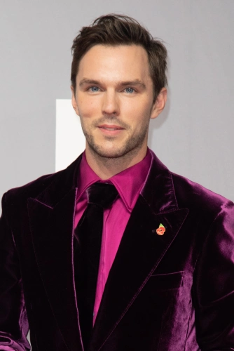 Николас Холт