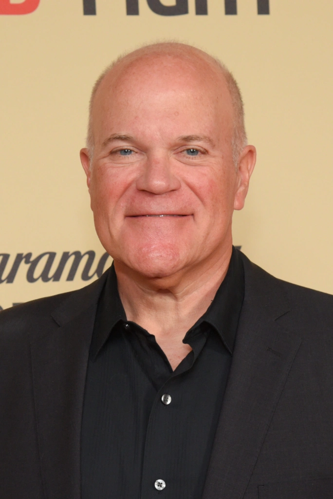 Майк Пневски