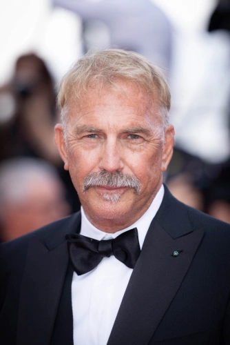 Кевин Костнер