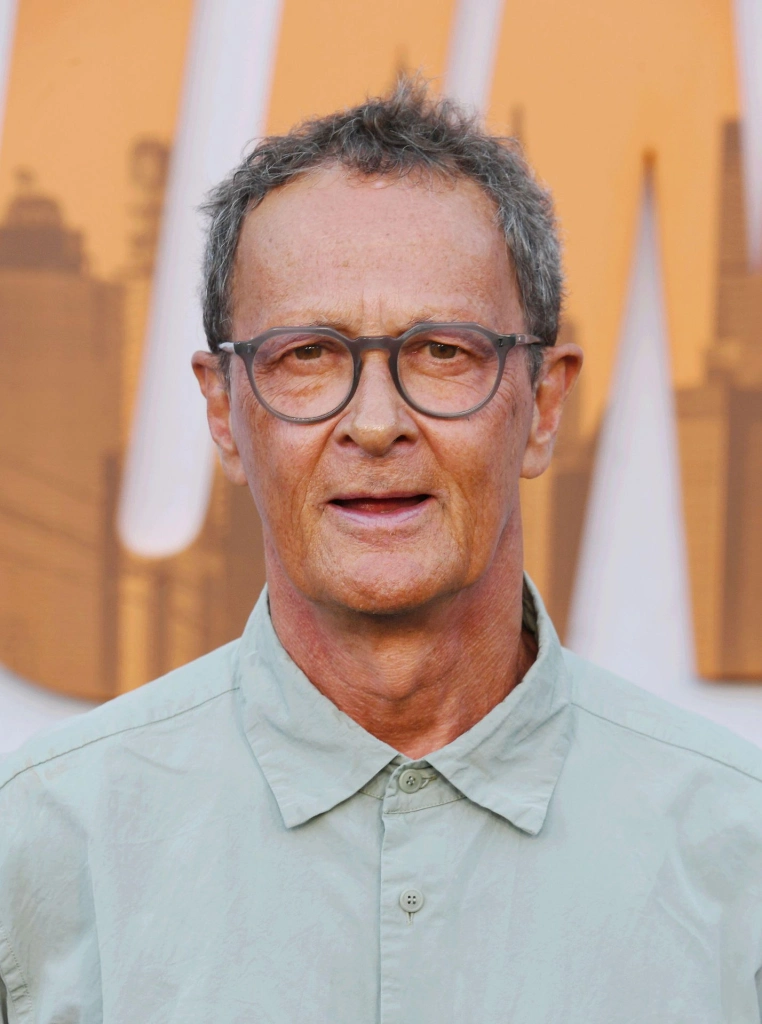 Джулиан Фарино