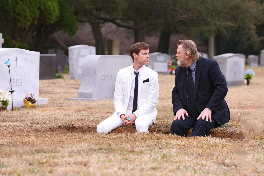 «Мистер Мерседес»: Неонуар о кризисе и маньяках по романам Стивена Кинга