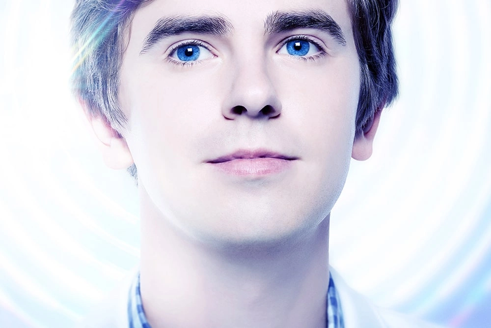 5 сериалов, которые идеально посмотреть с родителями