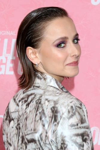 Полин Шаламе