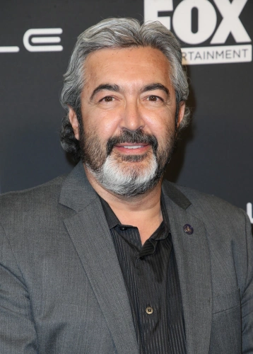 Джон Кассар