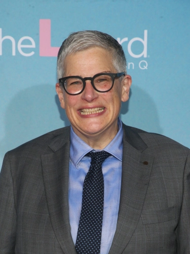 Эбби Макенани