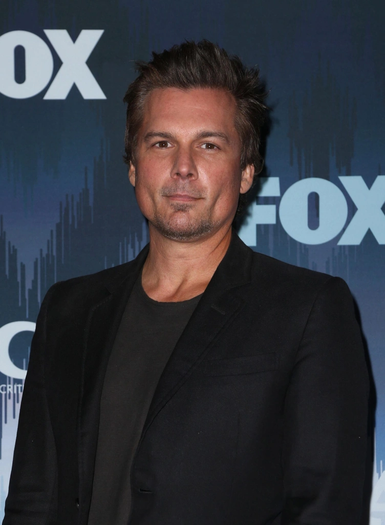 Лен Уайзман