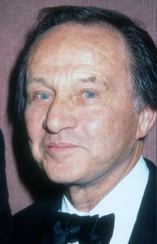 Джим МакКэй