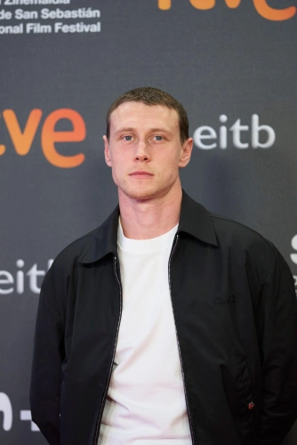 Джордж Маккэй