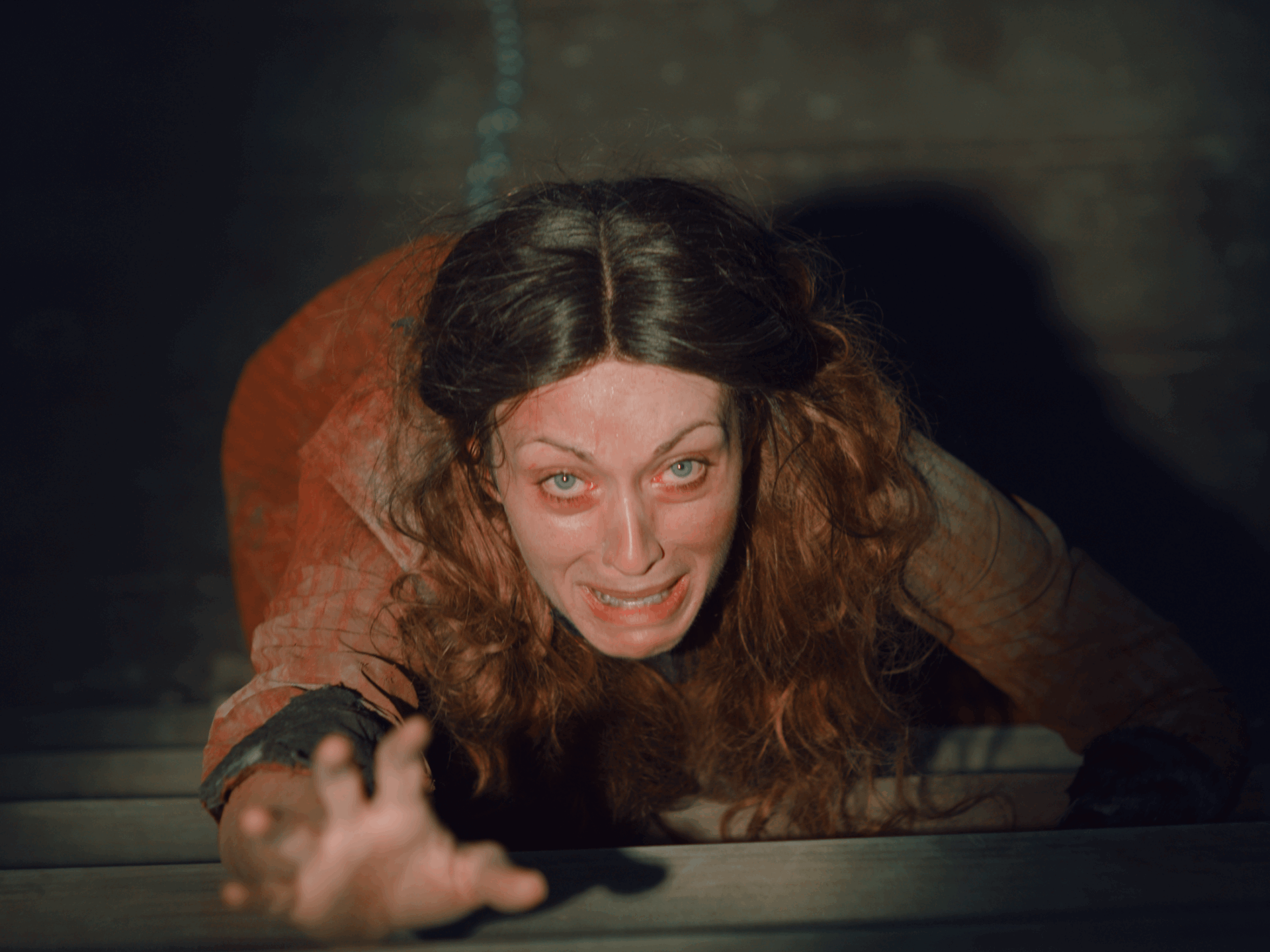 Анатомия вампира, или Семейный культ: Знакомимся с хоррором «Наследники Ван Хельсинга. Проклятие Дракулы»